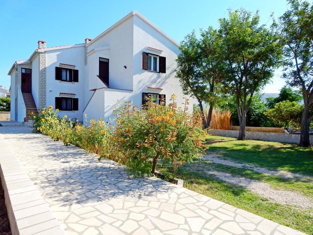 Apartments Rajko Pag Town Luaran gambar